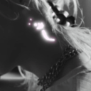 Discovery icon for kpop media || SKZ guild tag Discord server
